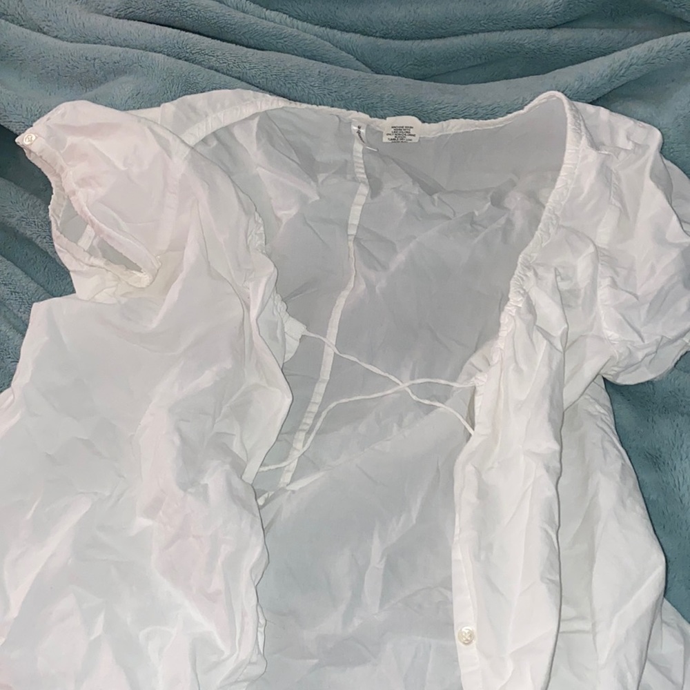 White vest